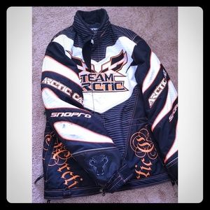 Women's arctic cat snowmobiling jacket